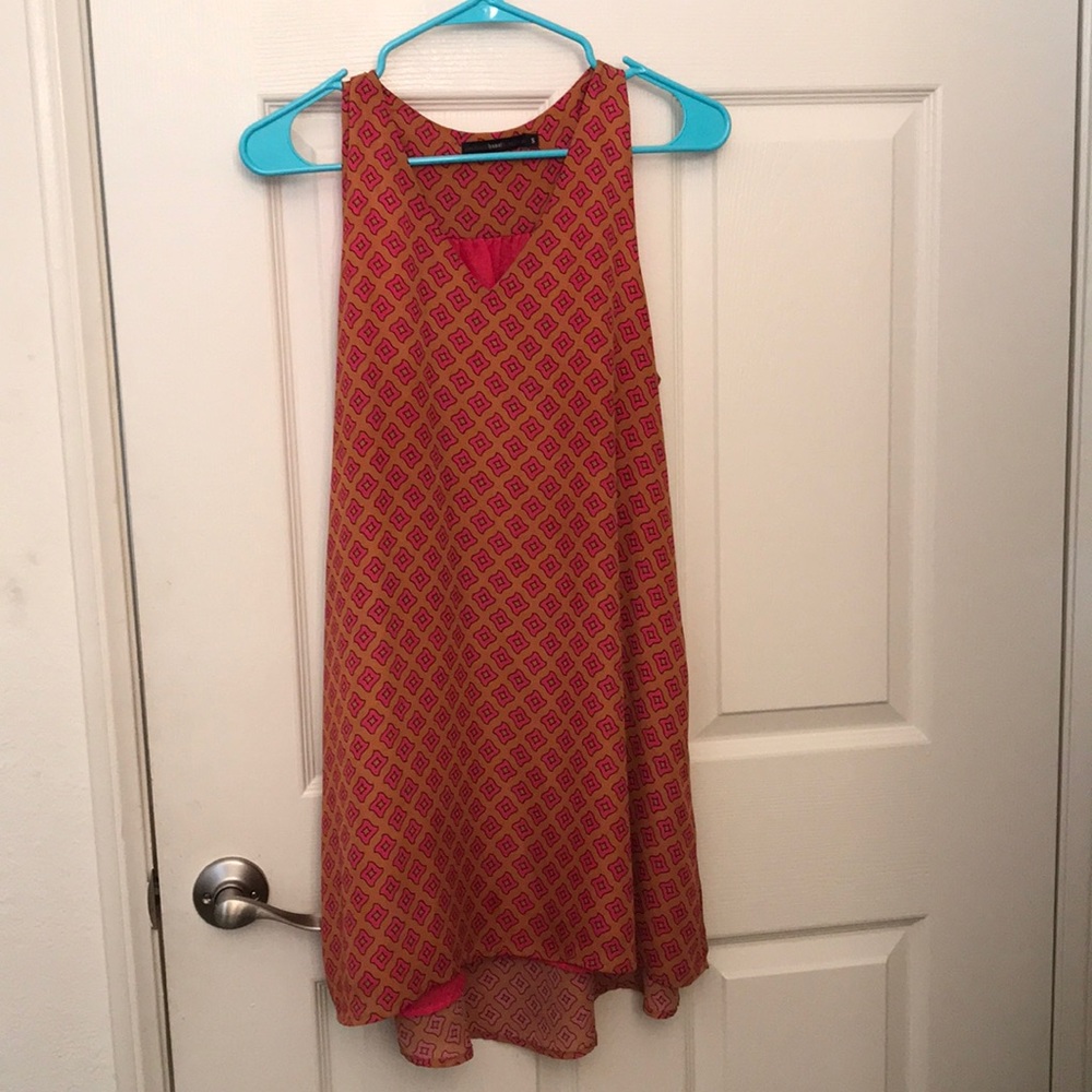 60s chic dress. Slightly shorter in the front